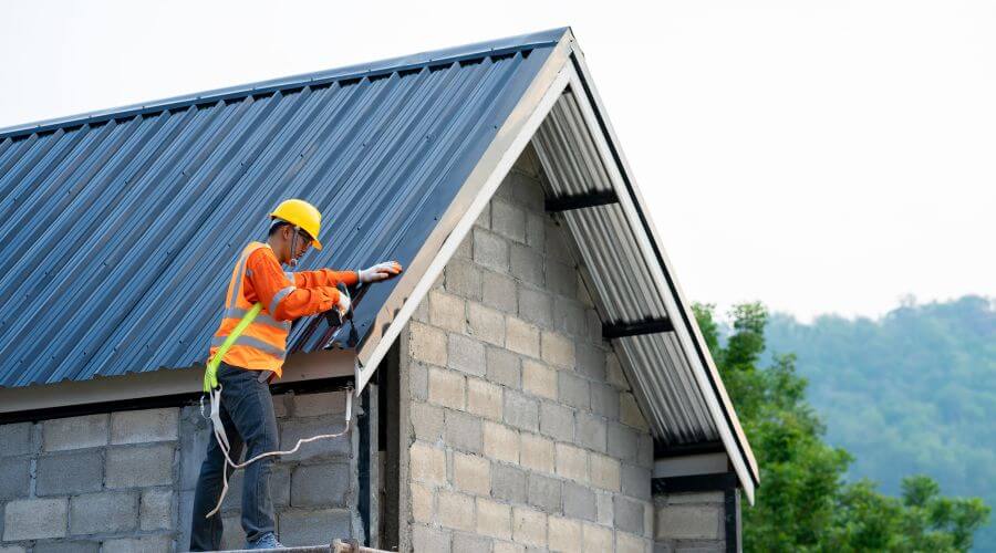 Expert top industrial roofings services in Yoder, IN